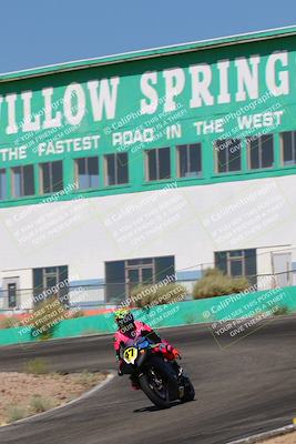 media/Jun-04-2022-WERA (Sat) [[b852bbbd55]]/Practice Races/5-750cc and up novices/